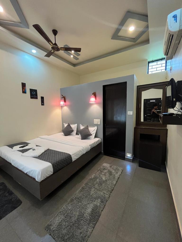 Vagator House Resort Goa Екстериор снимка