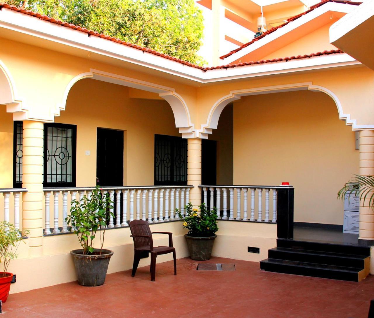 Vagator House Resort Goa Екстериор снимка