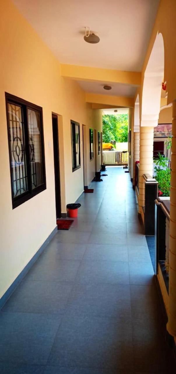 Vagator House Resort Goa Екстериор снимка