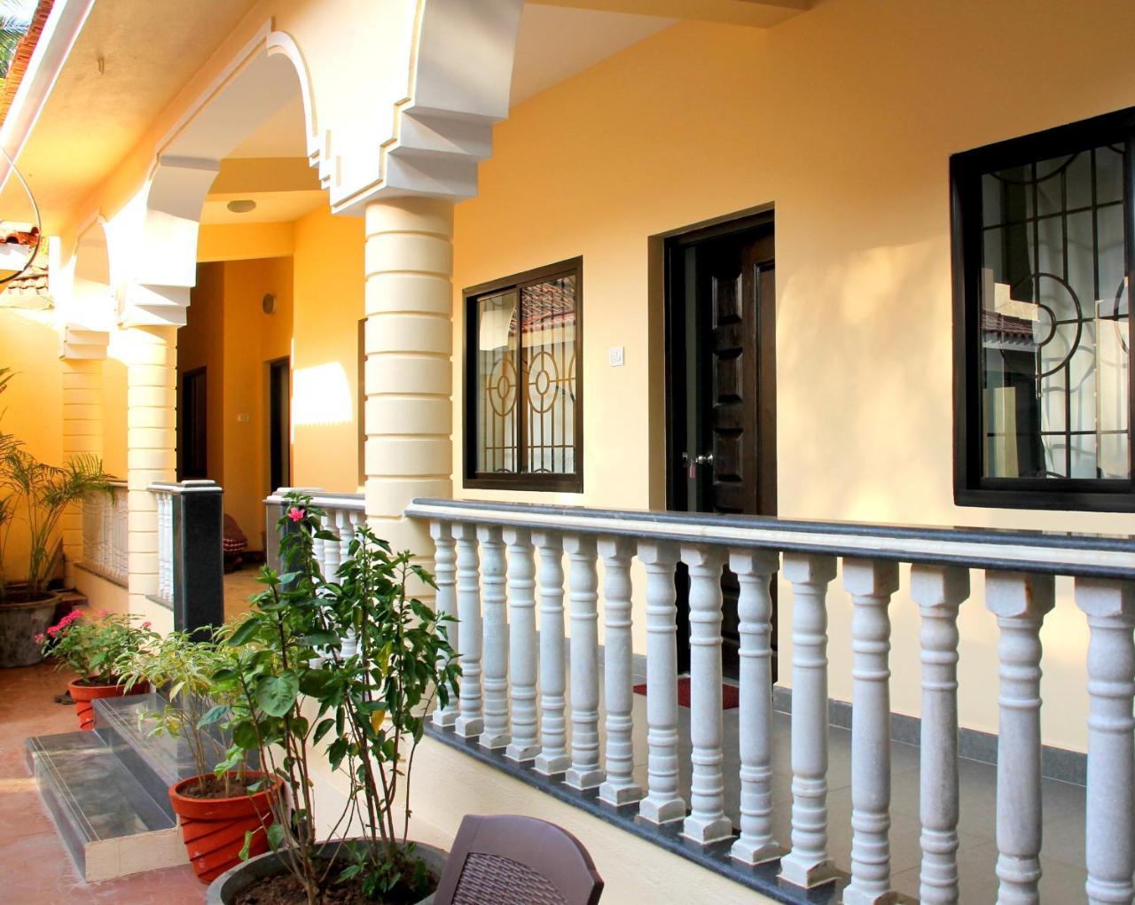 Vagator House Resort Goa Екстериор снимка